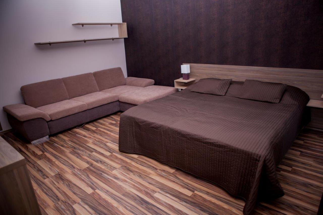 Club Mendan Aparthotel ザラカロシュ エクステリア 写真